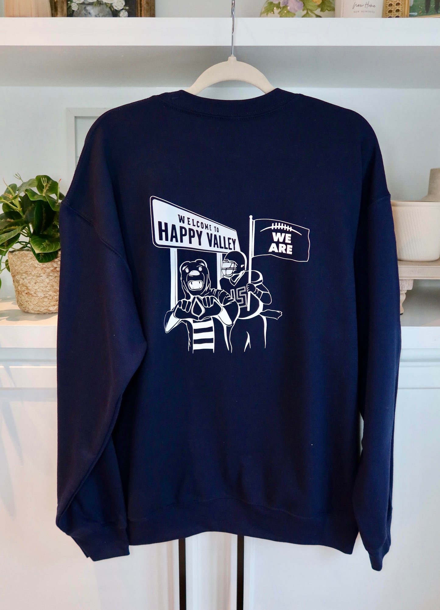 Happy Valley Crewneck- Blue