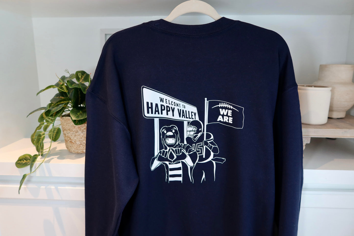 Happy Valley Crewneck- Blue